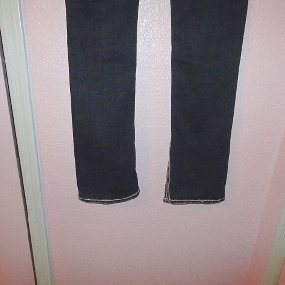 Rock Revival Marie Bootcut Jeans 28x33 Bling Low Rise Flap Pocket Fleur di Lis - Picture 11 of 12